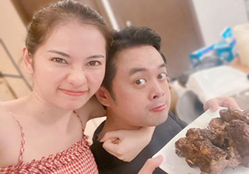 Có ai như Dương Khắc Linh, đưa vợ đi siêu thị nhưng bỏ vợ bơ vơ vì quên mình là 'chậu đã có bông'