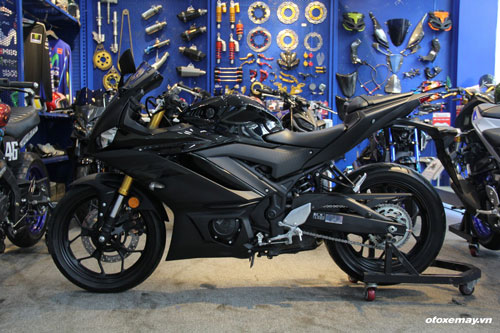 Khám phá Yamaha YZF-R3 chính hãng giá 129 triệu đồng tại Việt Nam