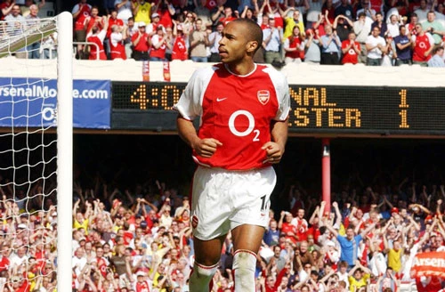 Thierry Henry là tiền đạo ghi bàn vĩ đại nhất trong lịch sử của Arsenal