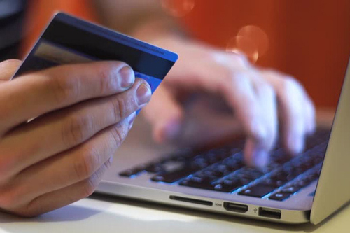 Miễn phí chuyển tiền hỗ trợ người dân gặp khó khăn do dịch COVID-19