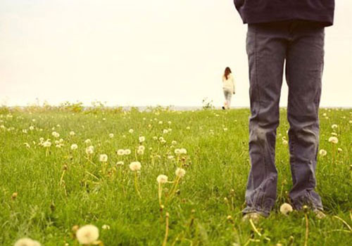 Chồng sắp cưới vẫn chưa quên hình bóng người yêu cũ