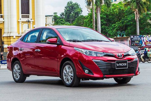 XE HOT (30/4): Toyota Vios giảm giá mạnh tại VN, Suzuki XL7 về đại lý