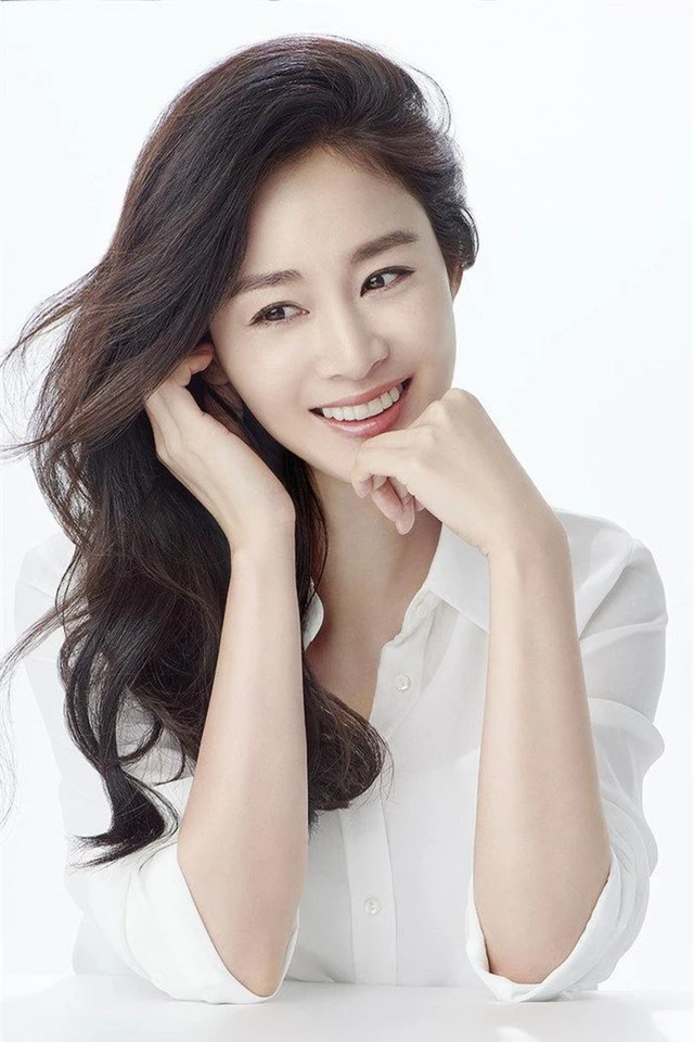 Kim Tae Hee lần đầu chia sẻ về 3 năm làm vợ Bi (Rain) - 6