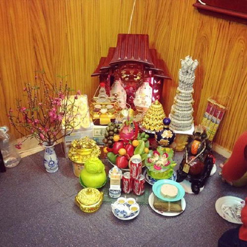 Sáng đặt thứ này trên bàn thờ Thần Tài, tối đến may mắn có thể 'gõ cửa', tiền bạc 'ùn ùn kéo đến'