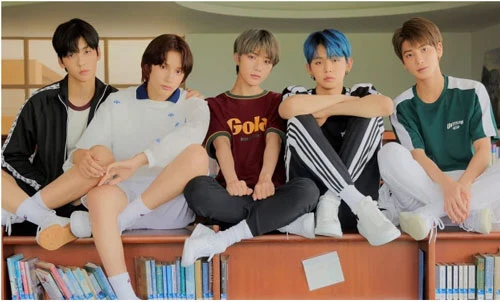 Nhóm nhạc nam nhà BigHit - TXT xuất sắc lọt top 10 với lượt nhắc đến đạt hơn 6 triệu lần. Đây là 1 thành tích đáng nể của 1 boygroup tân binh làm được.