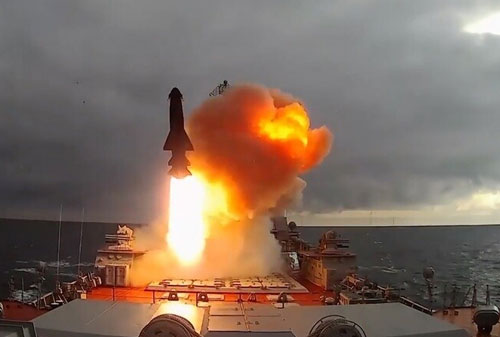 Tên lửa siêu thanh Nga có thể chẻ đôi tàu sân bay địch được thử nghiệm thêm 10 lần