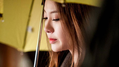 Những biểu hiện của đàn ông vô cảm với tình yêu, phụ nữ nếu không muốn chịu đựng tổn thương thì hãy tránh thật xa