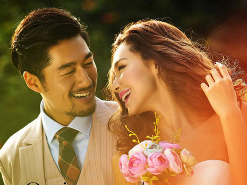 Chồng sẽ dễ thăng quan tiến chức, công việc thuận lợi nếu người vợ có đủ 5 đức tính này