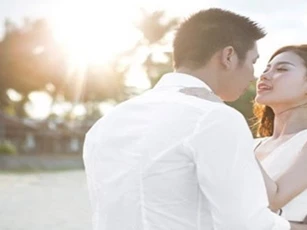 Những bí quyết đơn giản để người đàn ông chẳng thể nào rời xa bạn dù là một bước chân