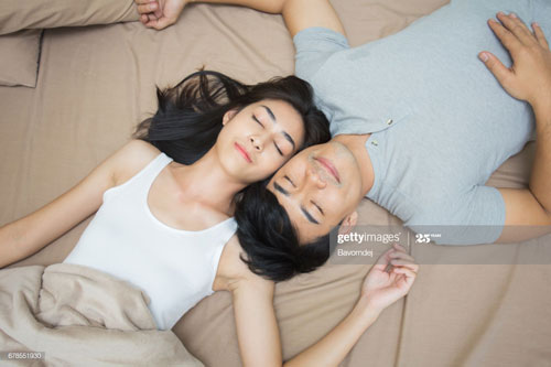 Những tuyệt chiêu phụ nữ phải thuộc lòng để khiến đàn ông luôn yêu say đắm như thuở đầu