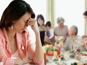 Chồng là con một, vợ trẻ lại muốn ra ở riêng