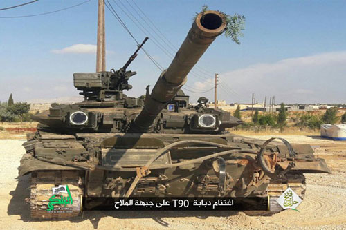 Nga âm thầm điều động hàng trăm xe tăng T-90 tới chiến trường Syria?