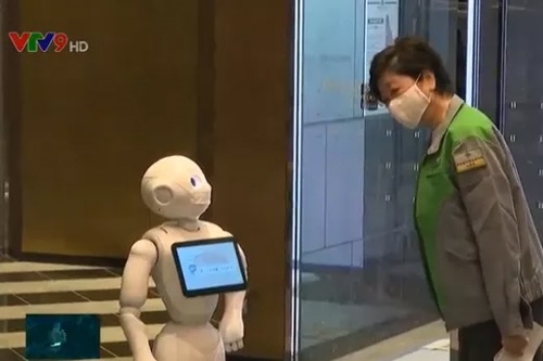 Nhật Bản đưa bệnh nhân COVID-19 vào khách sạn robot điều trị