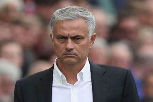 Lần duy nhất HLV Mourinho rơi lệ vì thất bại