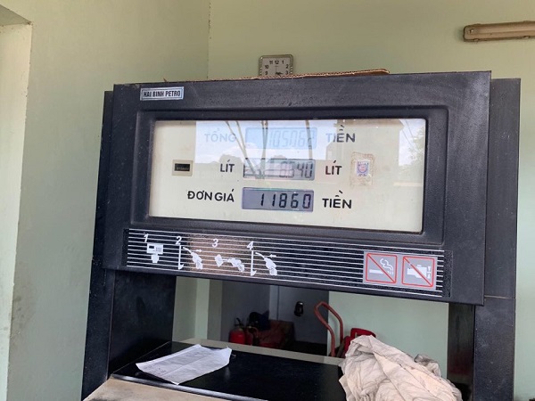 Lạng Sơn: Phát hiện 1 cửa hàng xăng dầu không điều chỉnh giảm giá theo quy định