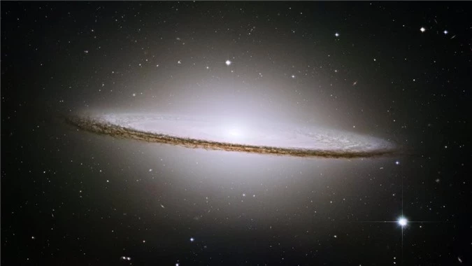 'Mắt thần' Hubble và những bức ảnh vũ trụ ấn tượng nhất 30 năm qua - 18
