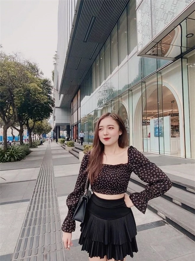 Nhan sắc đời thường xinh đẹp của nữ MC trẻ nhất VTV - Vũ Phương Thảo 2
