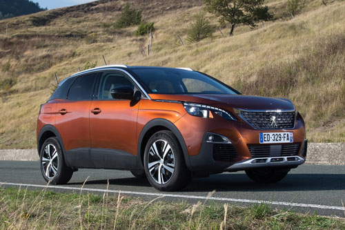 Top 10 ôtô được ưa chuộng nhất tại Pháp: Peugeot thất thế trước Renault