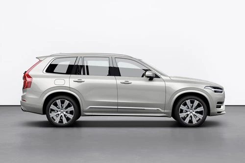 Volvo XC90.