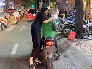 Mai Phương Thúy "khốn khổ" vì chiều cao khủng ra sao?