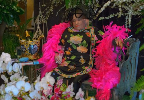 Top 10 tang lễ kỳ lạ nhất thế giới