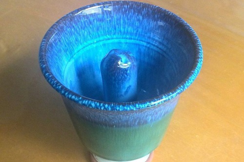 Ngoài tìm ra định lý tam giác vuông nổi tiếng, nhà toán học Pythagoras còn làm ra cái cốc chơi khăm kẻ tham lam