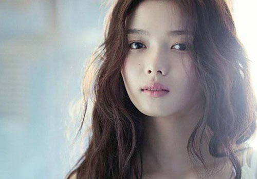 Đi đám cưới cùng bạn trai, phát hiện bí mật 'động trời' của bố