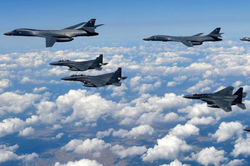 Không quân Mỹ tiến hành chiến thuật "khó đoán" tại Thái Bình Dương