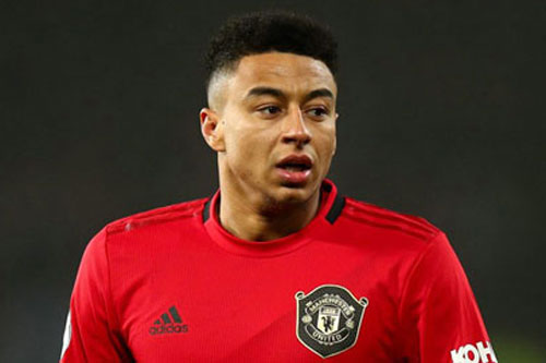 Lingard phải lựa chọn sang 4 đội nhỏ tại Premier League hoặc... dự bị ở M.U