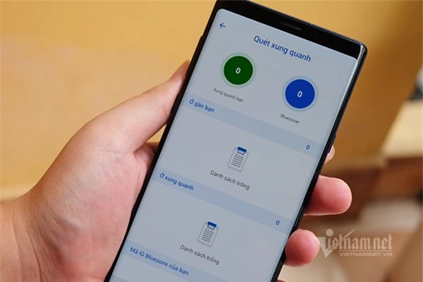 Cách cài đặt ứng dụng Bluezone giúp cảnh báo người nghi nhiễm Covid-19