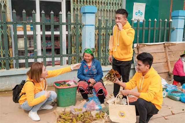 Dàn nghệ sĩ Ẩm thực kỳ thú đứng hình khi nghe tên món đặc sản của Lai Châu - Ảnh 2.