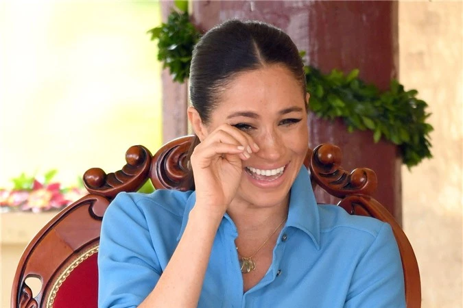 Nỗi xấu hổ của Meghan Markle: Sau khi bị bạn thân nổi tiếng ở Mỹ phủ nhận quen biết, những người bạn khác cũng &quot;lặn mất tăm&quot;, không có ai đến thăm - Ảnh 3.