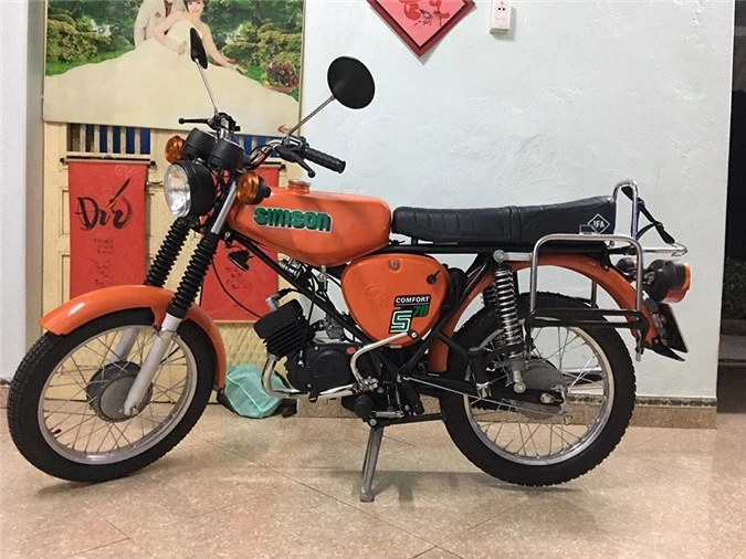 Xe máy Simson đời 1985 giá 12 triệu 'hồi sinh' đẹp long lanh