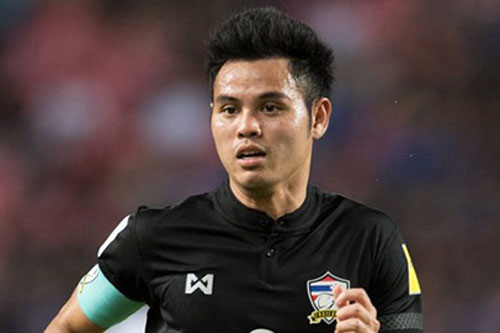 Hậu vệ trái hay nhất Thái Lan ghi danh ở lịch sử châu Á