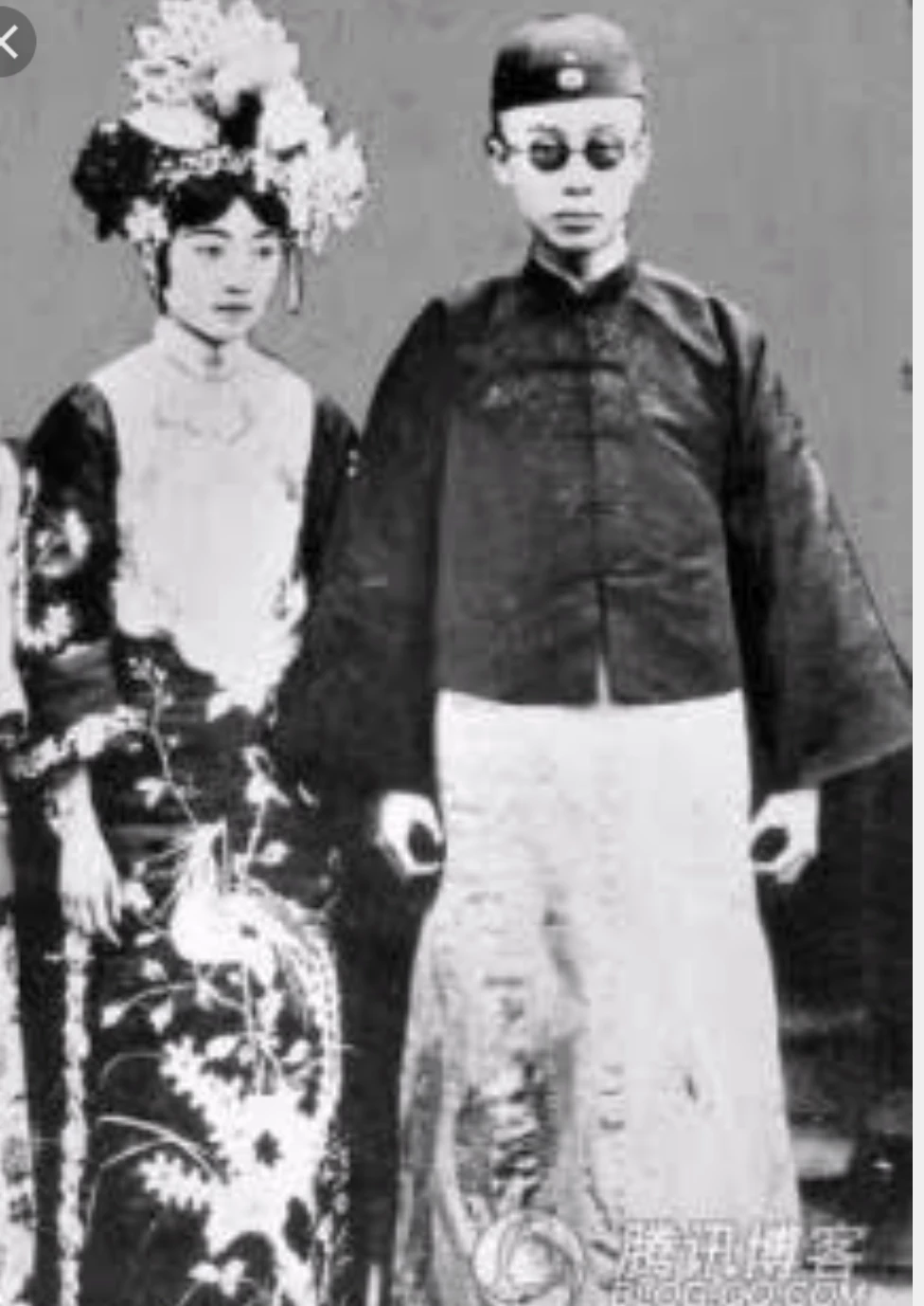  Tuy có đến 5 bà vợ nhưng vị hoàng đế Phổ Nghi cũng không có con nối dõi.