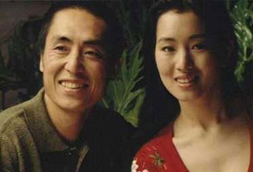 Hé lộ bức thư Củng Lợi tỏ tình với Trương Nghệ Mưu khiến bà xã đạo diễn tan nát