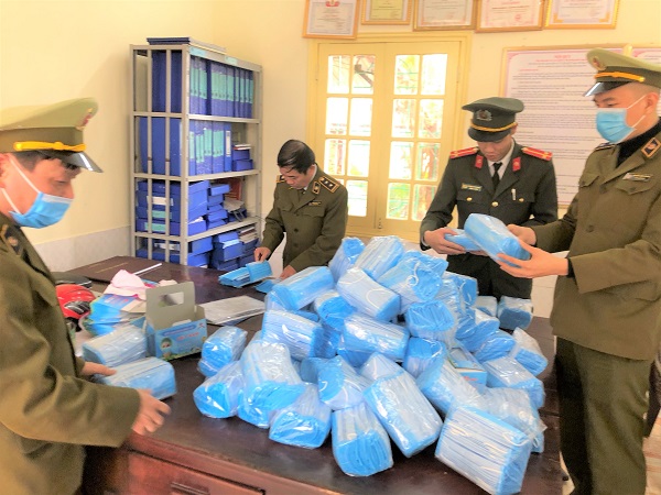 Vi phạm quy định kinh doanh thiết bị y tế, 2 cơ sở bị phạt 77,5 triệu đồng