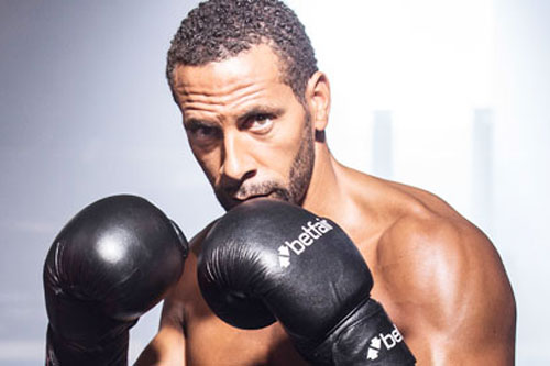 1.001 công việc của những cầu thủ hết thời