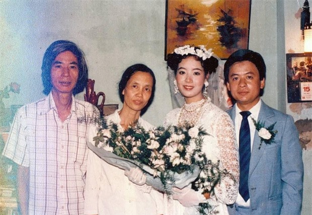 Nhan sắc hội đại mỹ nhân lừng lẫy Vbiz một thời: Nghệ sĩ Chiều Xuân hơn 30 năm vẫn quá đỉnh, Lê Khanh, Diễm Hương ra sao? - Ảnh 1. Nhan sắc hội đại mỹ nhân lừng lẫy Vbiz một thời: Nghệ sĩ Chiều Xuân hơn 30 năm vẫn quá đỉnh, Lê Khanh, Diễm Hương ra sao? - Ảnh 1.