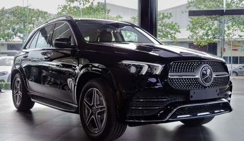 Cùng phân khúc SUV 7 chỗ, chọn Mercedes-Benz GLE hay BMW X5? 
