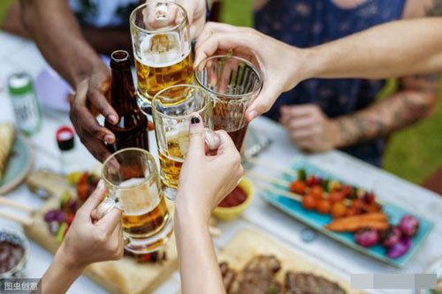 5 sai lầm sau khi uống rượu có thể 'đánh đổi bằng cả tính mạng', cái số 1 nhiều người mắc phải
