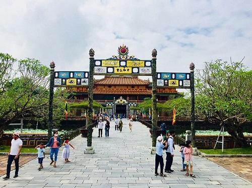 Di tích Cố đô Huế đón hơn 22.000 lượt khách tham quan trong 4 ngày nghỉ lễ