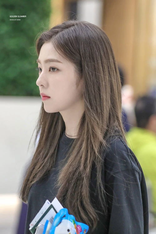 Irene (Red Velvet): Trưởng nhóm Red Velvet, Irene được xem là một trong những mỹ nhân hàng đầu của Kpop ở thời điểm hiện tại. Khuôn mặt nhỏ nhắn, đường nét sắc sảo giúp Irene trở thành đại diện nhan sắc thế hệ mới của SM. Irene (Red Velvet): Trưởng nhóm Red Velvet, Irene được xem là một trong những mỹ nhân hàng đầu của Kpop ở thời điểm hiện tại. Khuôn mặt nhỏ nhắn, đường nét sắc sảo giúp Irene trở thành đại diện nhan sắc thế hệ mới của SM.