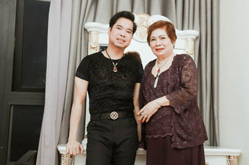 Chân dung người phụ nữ nắm giữ toàn bộ tiền bạc của “ông hoàng nhạc sến” Ngọc Sơn