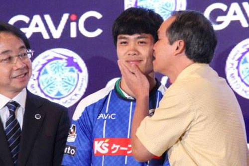 Với bầu Đức, Công Phượng không phải để bán