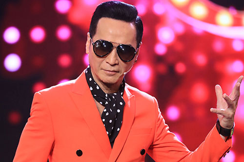 Lâu lắm mới thấy Nguyễn Hưng xuất hiện, ngoài 60 vẫn phong độ và điển trai đốn tim fan