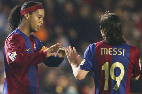 “Ronaldinho giỏi hơn cả Messi”