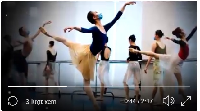 COVID-19: Video ngắn vẻ đẹp các vũ công ba lê Thượng Hải tập luyện với khẩu trang gây sốt