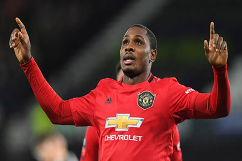 M.U muốn kéo dài thời gian mượn Ighalo