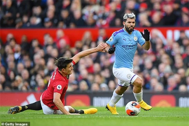 Aguero tiết lộ đến Premier League vì thần tượng Owen - 5